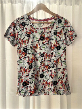 Rafaela butterfly/1200Floral Short Sleeve Top in White & Red Like New